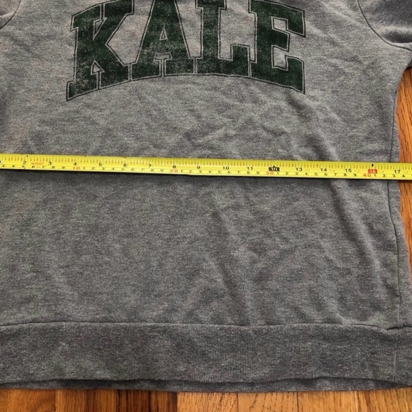 Sweatshirt bundle - Picture 10 of 10